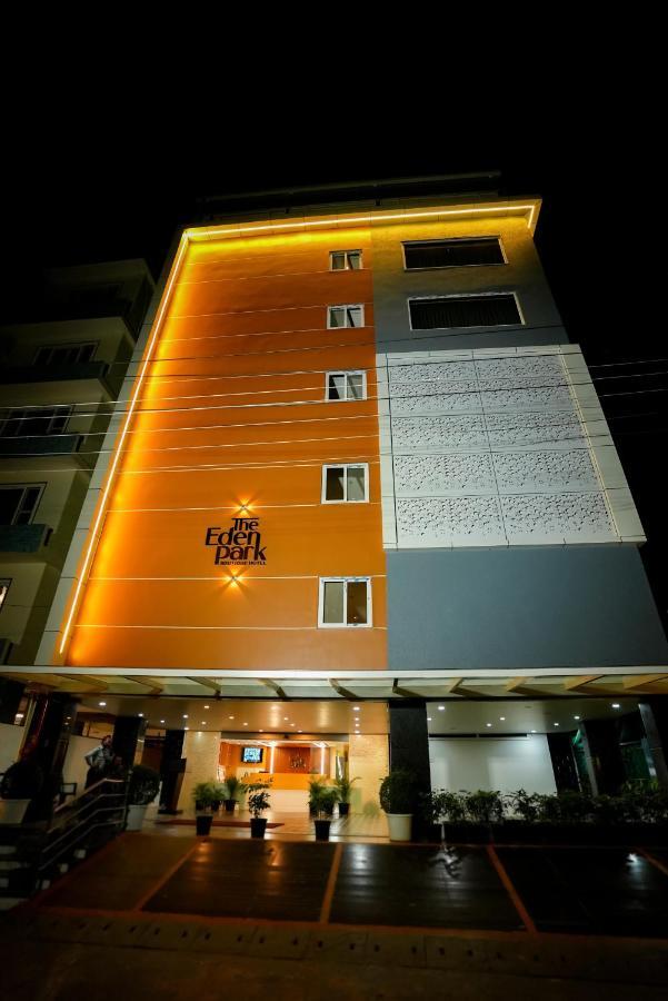 Hotel Sunrise Hospitality Vijayawāda Extérieur photo